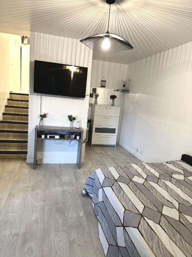 Jolie Appartement Duplex 2 Min Gare-Disney Et Paris 15 Min Noisy-le-Grand Dış mekan fotoğraf