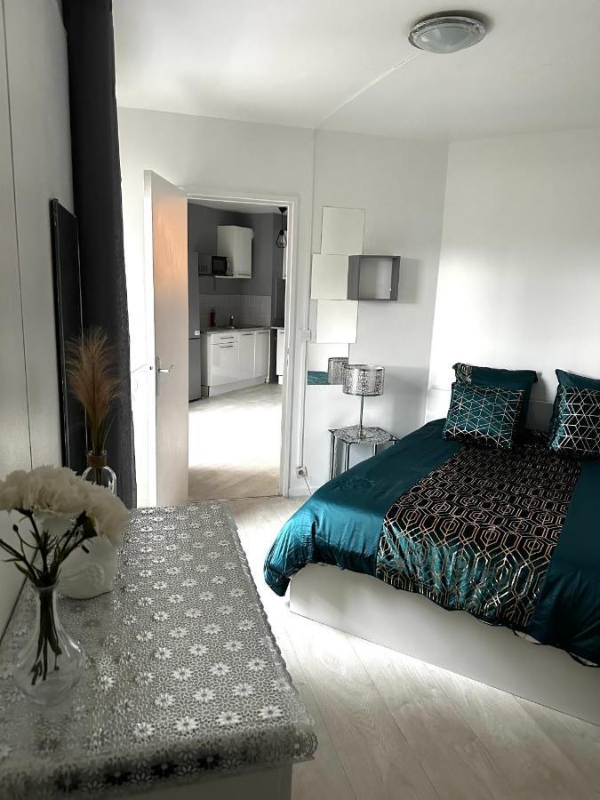 Jolie Appartement Duplex 2 Min Gare-Disney Et Paris 15 Min Noisy-le-Grand Dış mekan fotoğraf